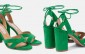 I sandali Very Ari di Aquazzurra sono in suede verde