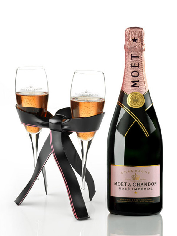 Moet Chandon Tie for Two San Valentino