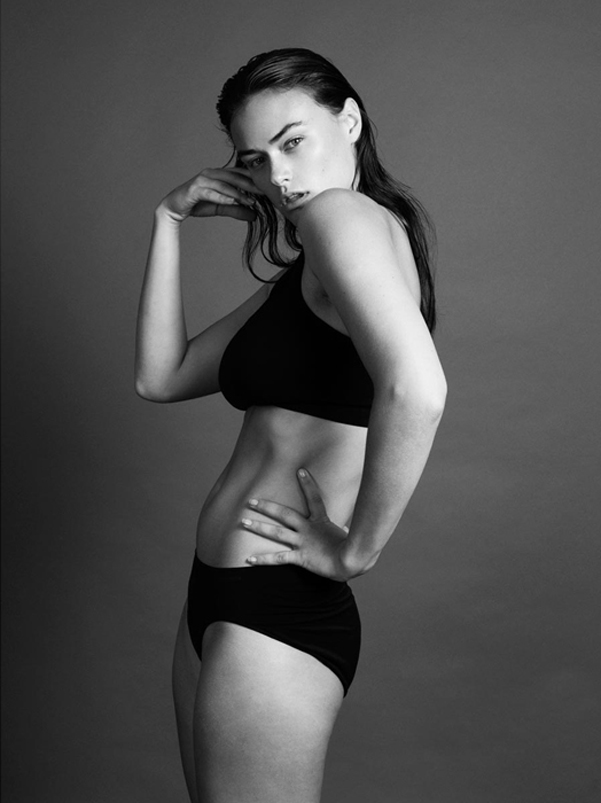 myla-dalbesio-taglia