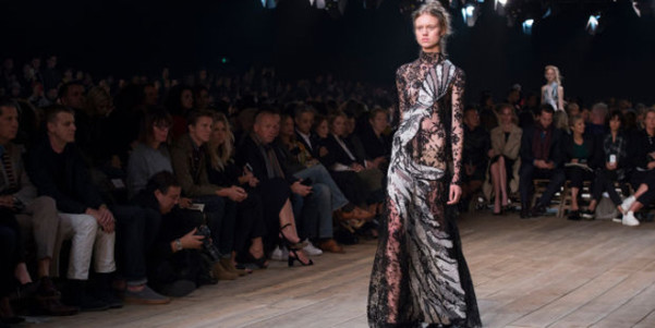 mcqueen torna a londra